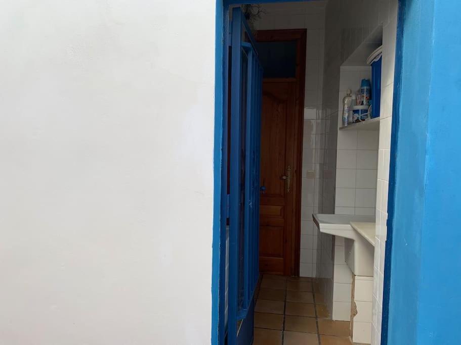 Ca Corrales: Como En La Playa, Pero En El Pueblo Calp Exterior foto