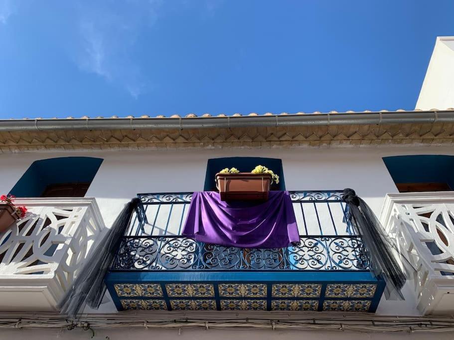 Ca Corrales: Como En La Playa, Pero En El Pueblo Calp Exterior foto